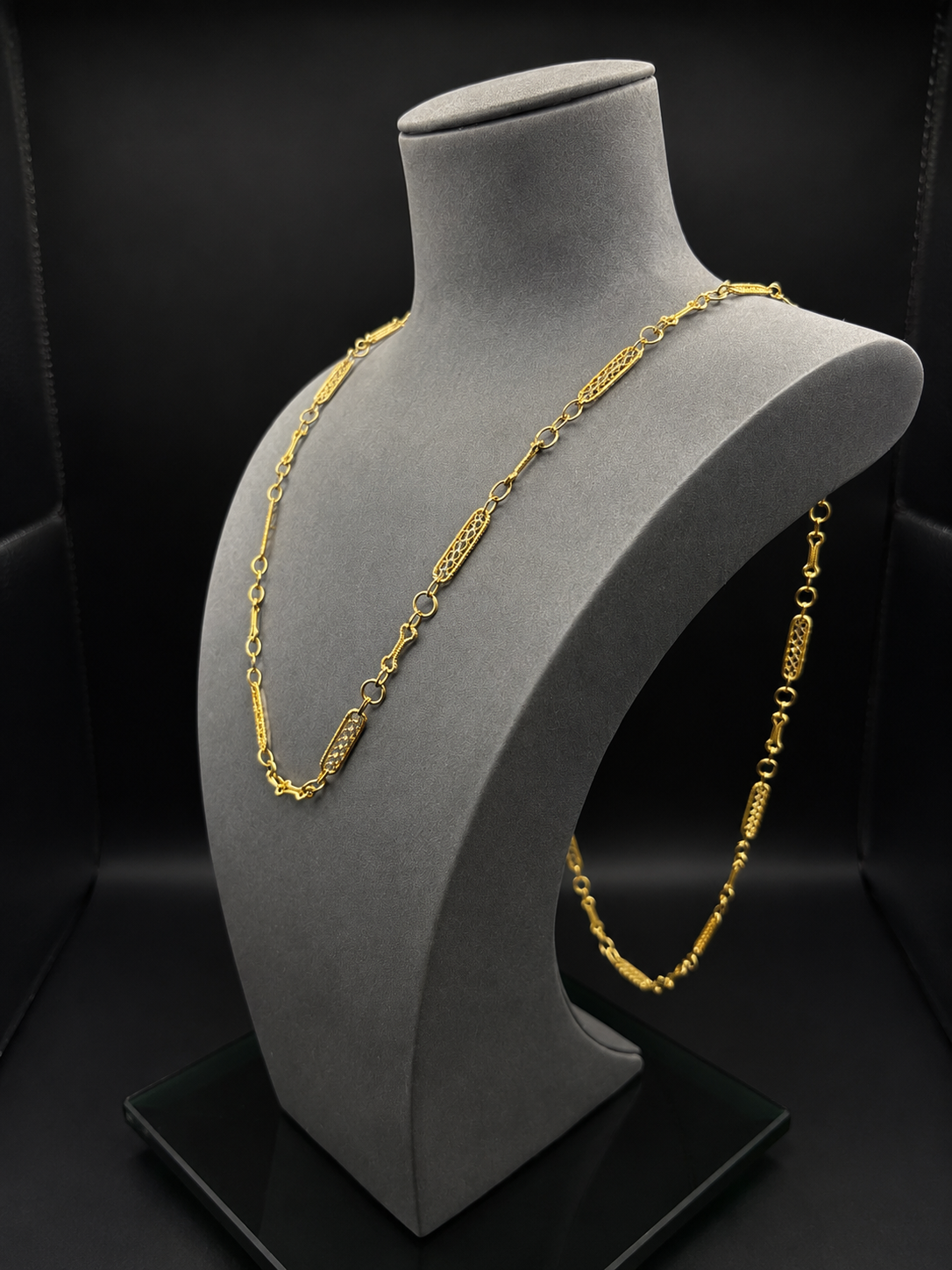 18k Vintage Gold Filigree Link Necklace